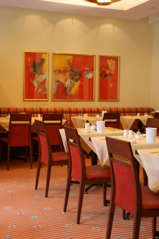 Best Western Hotel Ketterer Штутгарт Экстерьер фото
